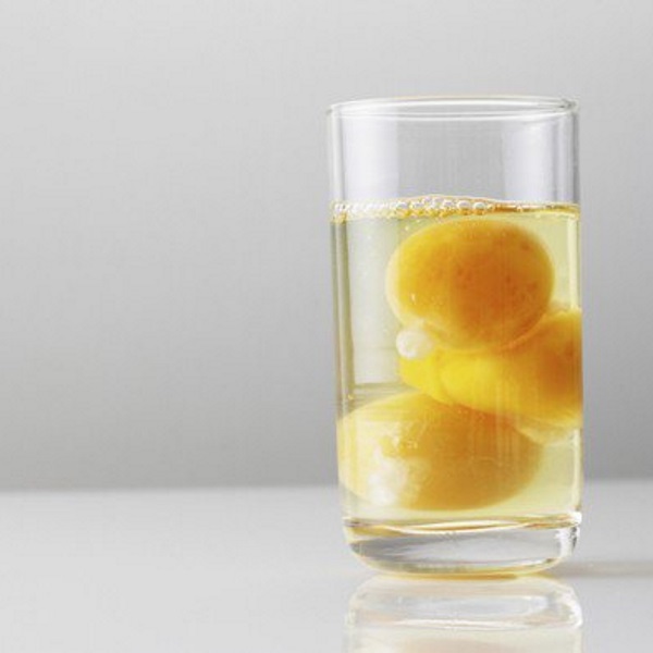 three-raw-eggs-in-glass